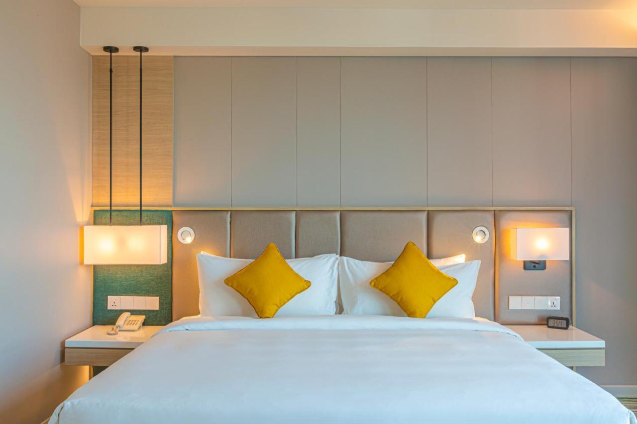 Zealax Hotel & Residence Янгон Экстерьер фото