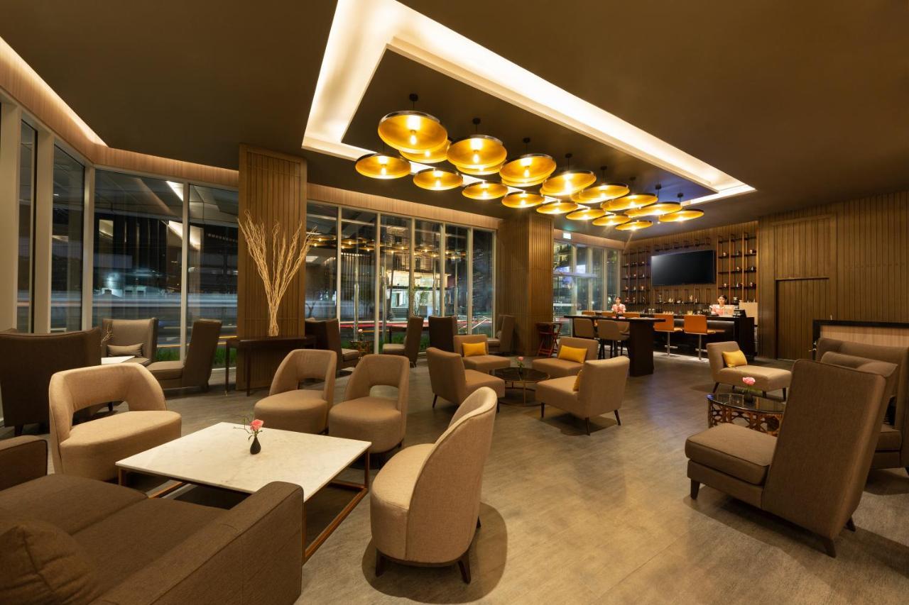 Zealax Hotel & Residence Янгон Экстерьер фото
