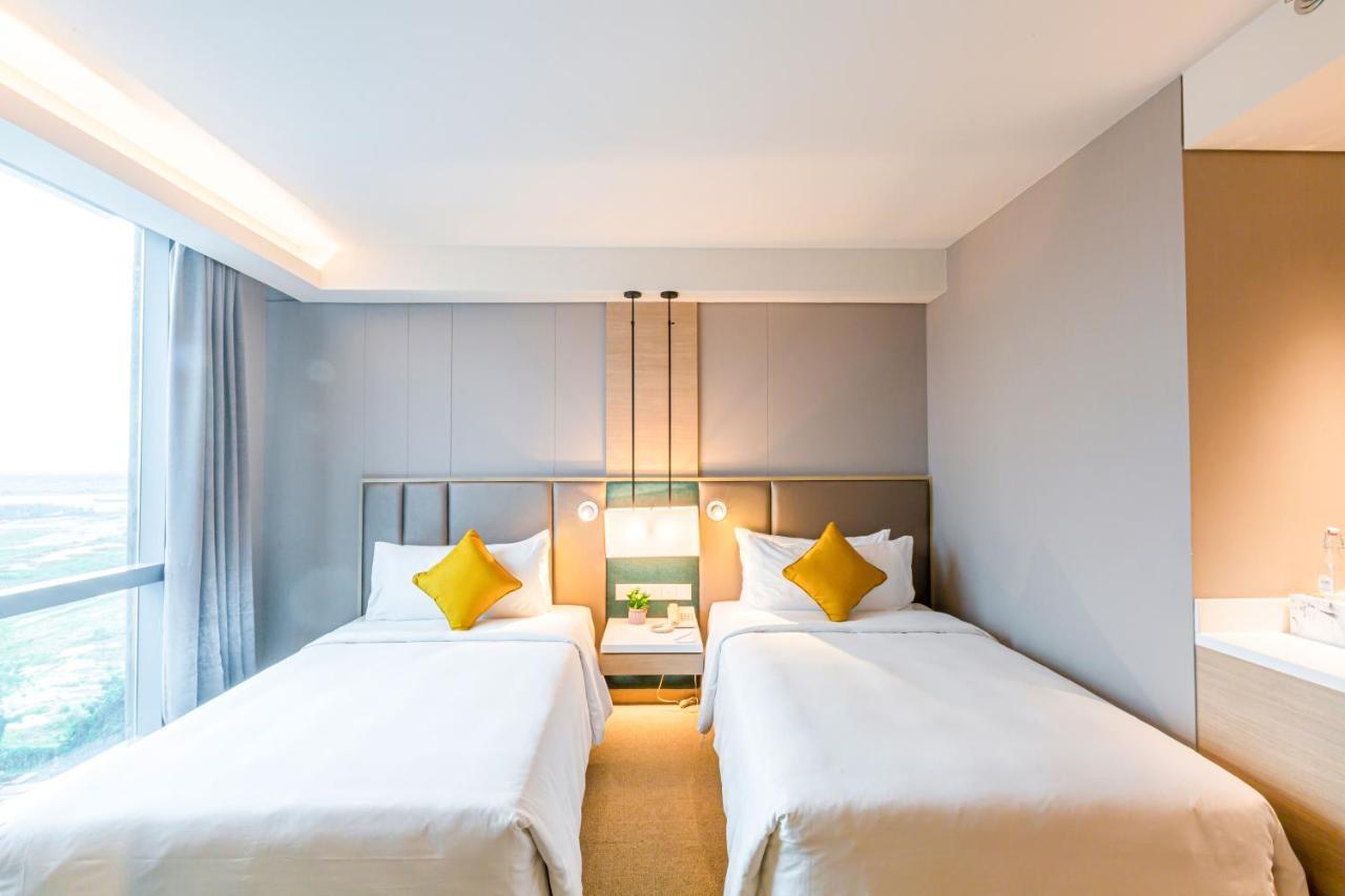 Zealax Hotel & Residence Янгон Экстерьер фото