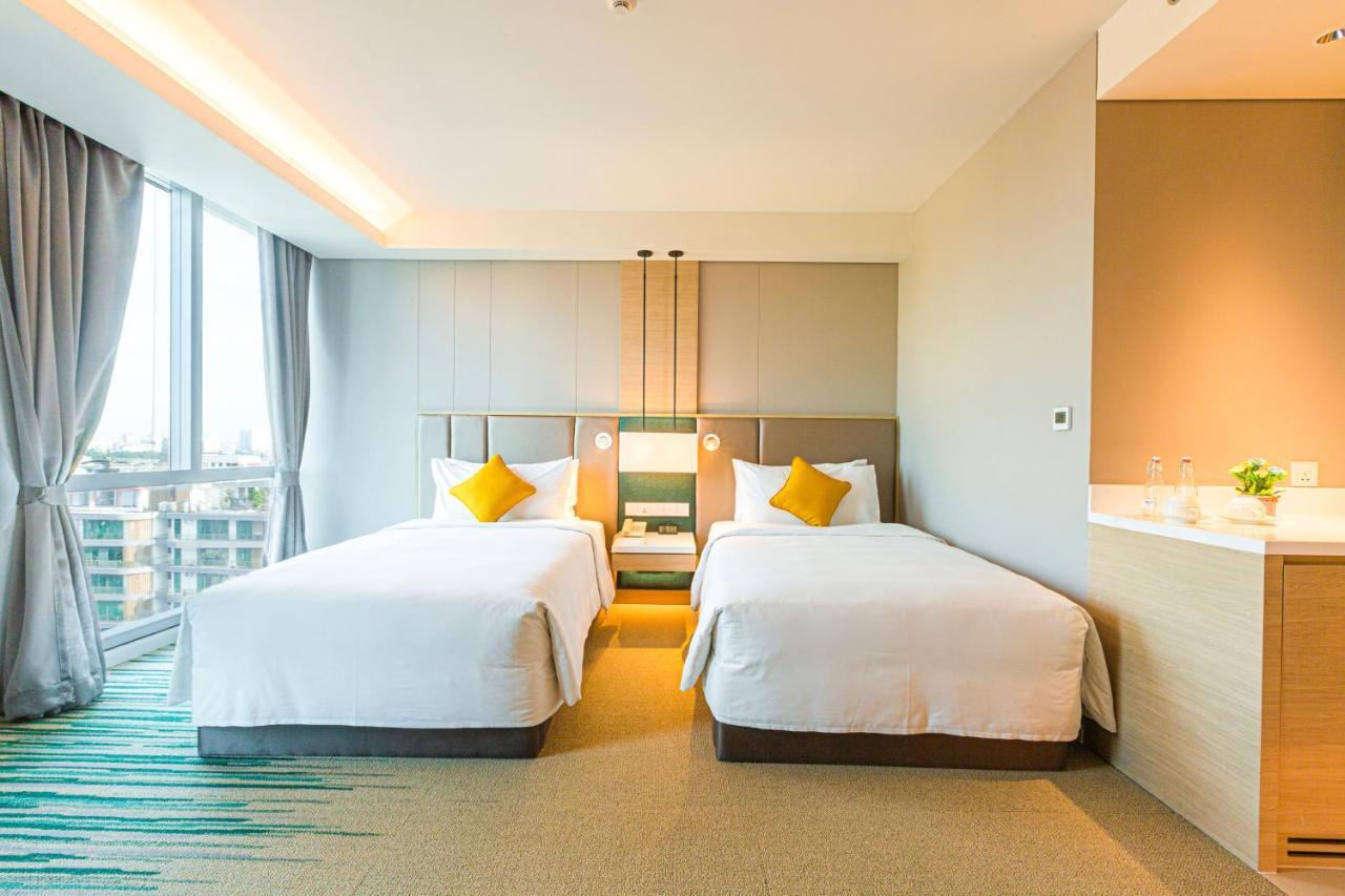 Zealax Hotel & Residence Янгон Экстерьер фото